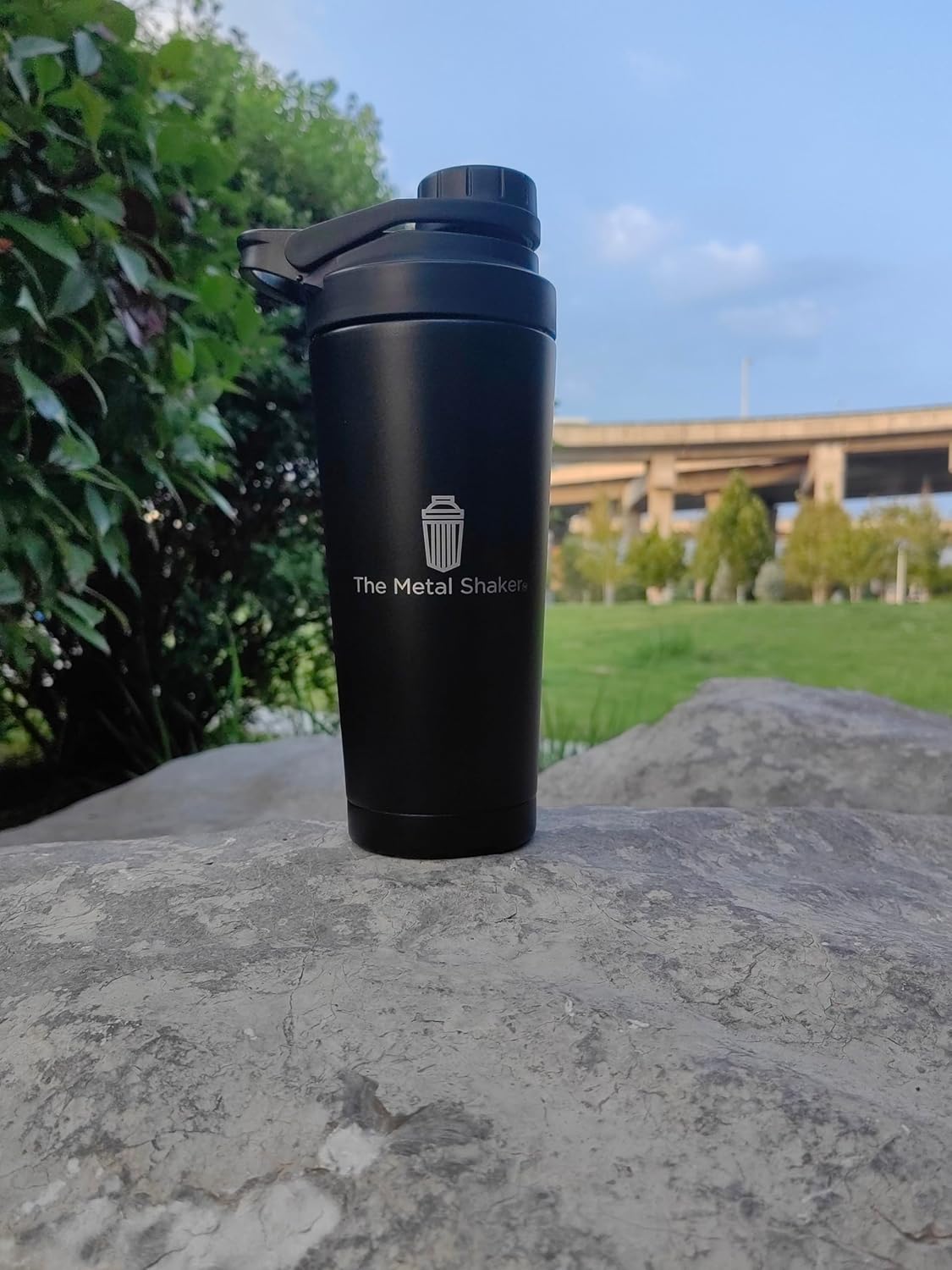 24 oz Stainless Steel Metal Shaker Bottle for Protein Shakes