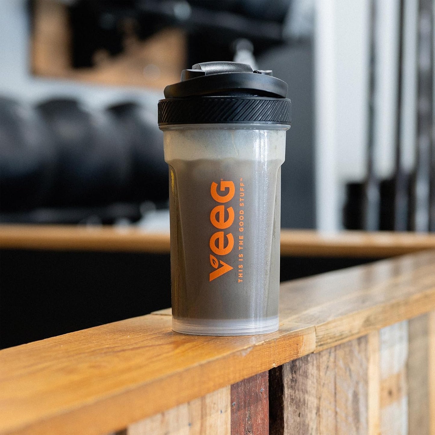 24 oz Veeg Fitness Shaker Bottle with Mixing Ball - Leak-Proof, Durable, BPA-Free Protein Shaker for Smooth Blends - Ideal for Protein Shakes, Pre-Workout, Gym, and Travel