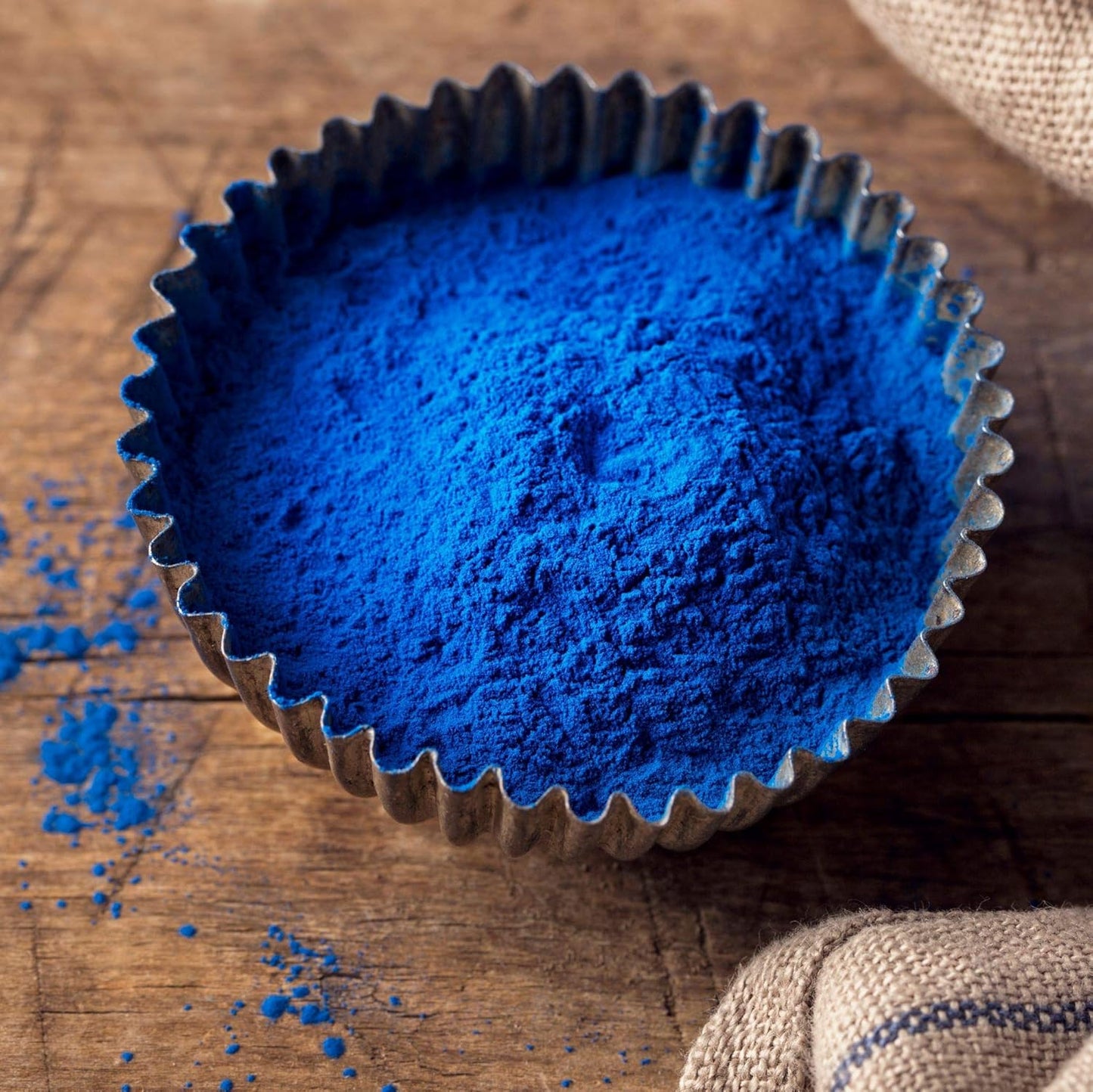 5LB Bulk Organic Blue Spirulina Powder - Vegan Superfood Supplement - Odorless, Non GMO, Gluten-Free, Dairy-Free - Brilliant Blue Food Coloring - Pure Water Extracted by Ellie's Best