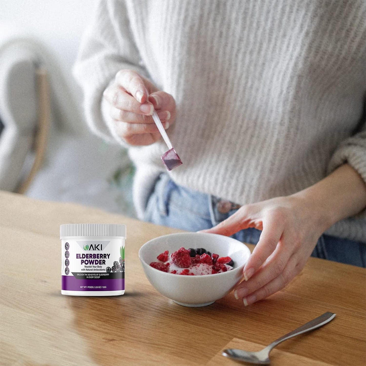 AKI Organic Elderberry Powder for Smoothies, Oatmeal, and Yogurt - Non-GMO Superfood Rich in Vitamins and Nutrients - 5.30 Oz / 150 g