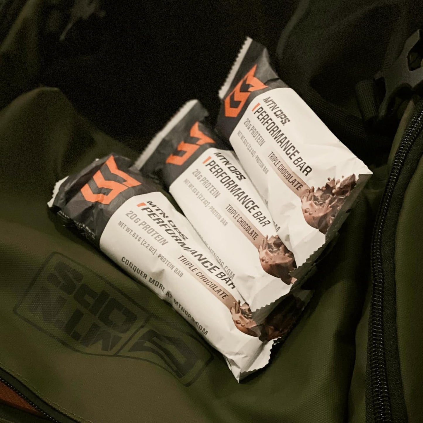 Bundle of Performance Bars in Caramel Crunch and Frosted Cinnamon Swirl Flavors for Energy and Nutrition Boost