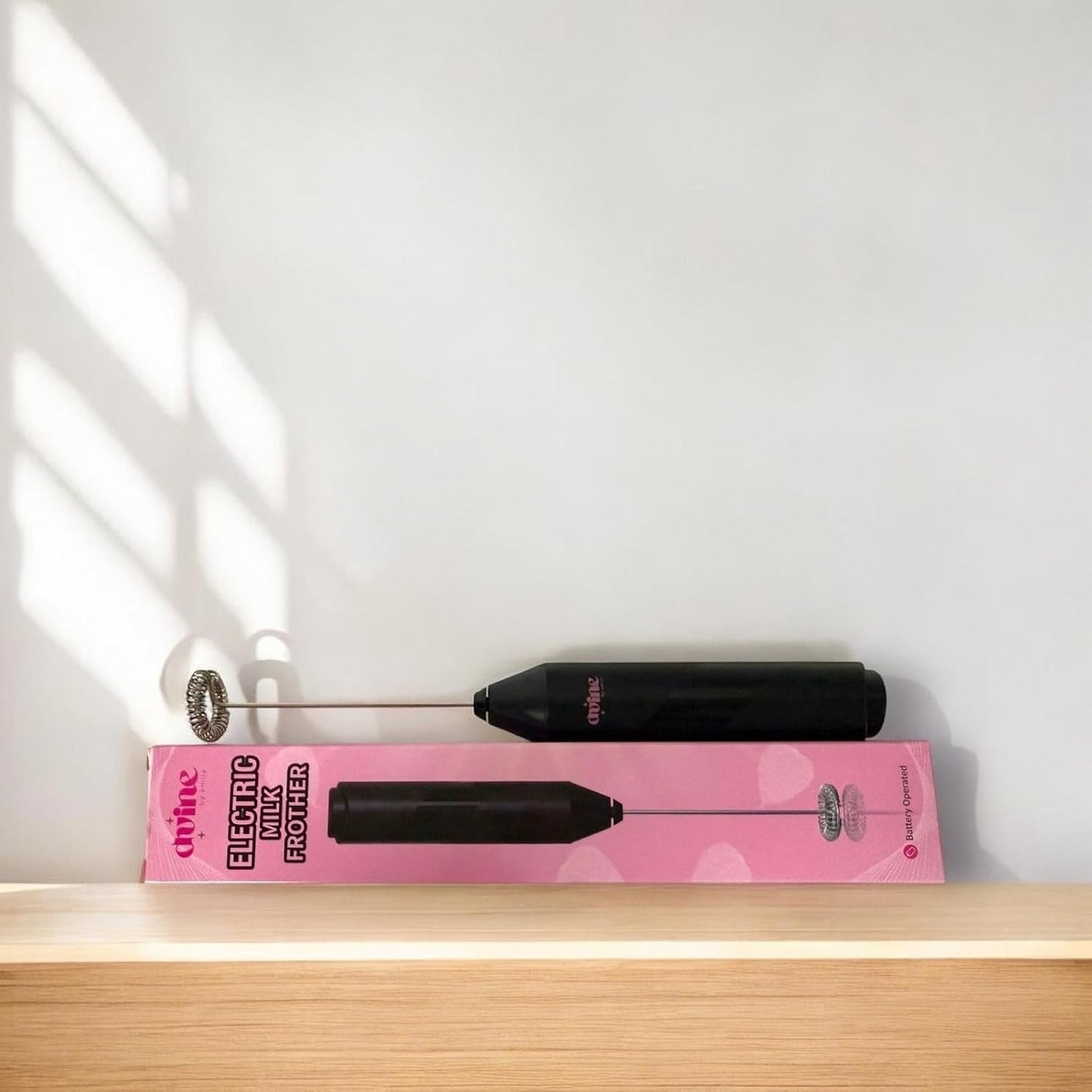 dvine by kmila Collagen Peptides Powder 28 Count with Biotin, Vitamin C & Hyaluronic Acid for Skin, Hair, Nail & Joint Support + Free Milk Frother