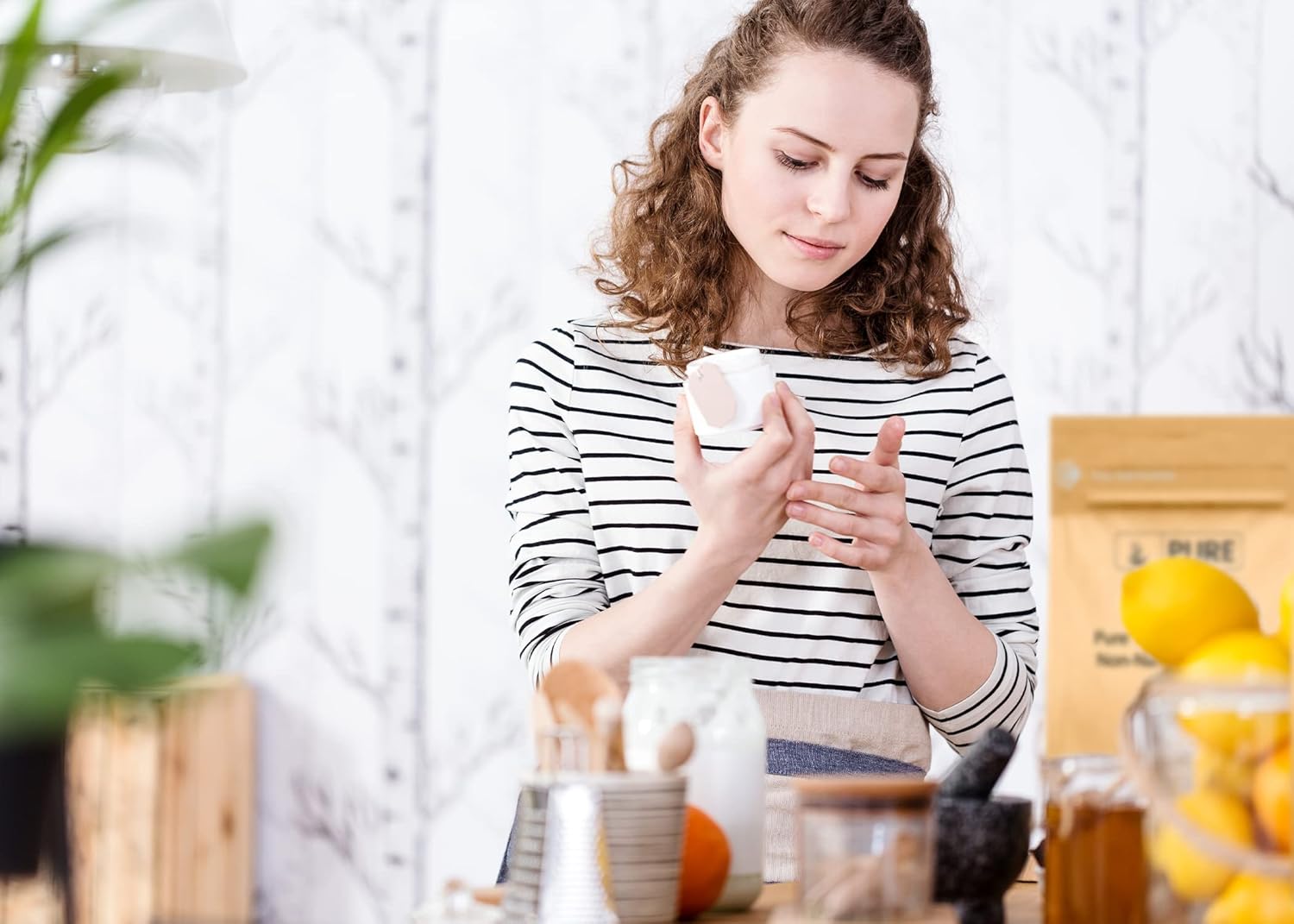 Eco-Friendly 1 Pound Zinc Oxide with Pure Ingredients and Non-Nano Packaging