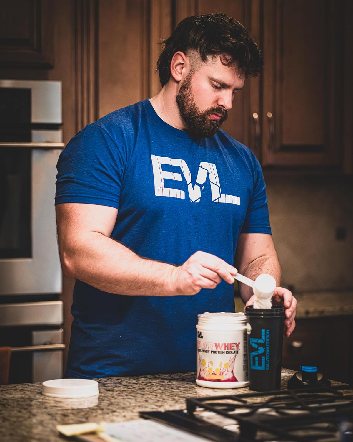 Evlution Nutrition Clear Whey Protein Isolate - Pink Lemonade Flavor - 20g Protein Per Serving - Fast Absorbing Formula for Muscle Growth and Recovery