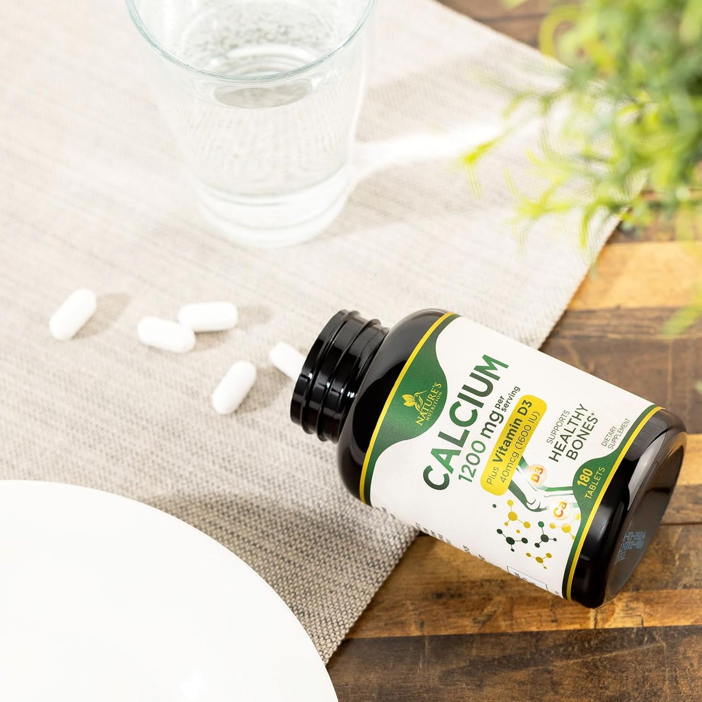 High Strength Calcium 1200mg with Vitamin D3 for Bone & Teeth Health - 180 Tablets, Women & Men's Calcium Supplement with Absorbable Calcium Carbonate
