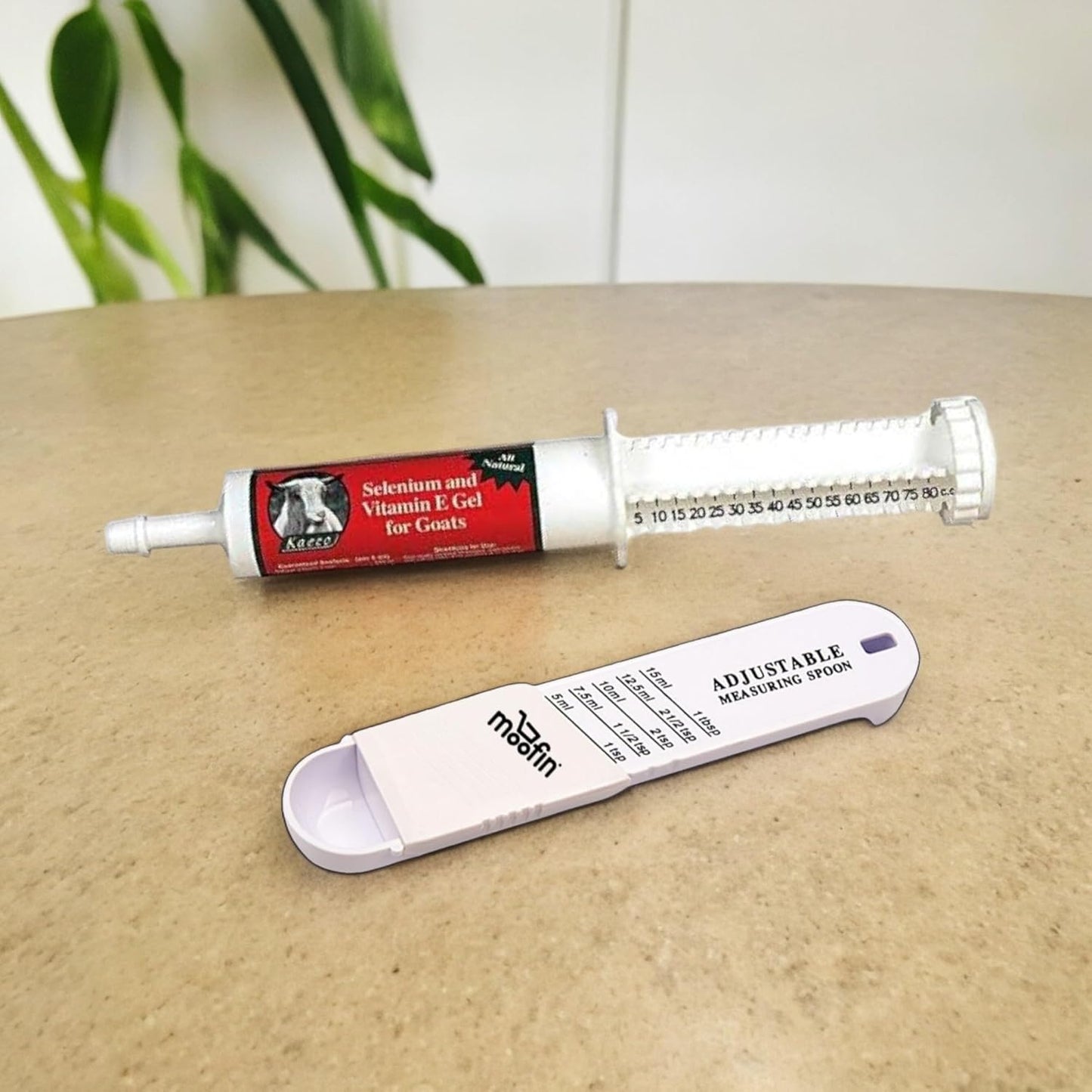 Kaeco Goat Selenium & Vitamin E Gel with Measuring Spoon - Nutrient Support, Absorption, Antioxidant Protection