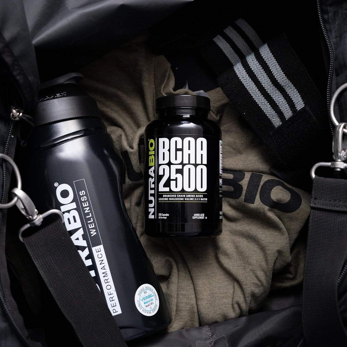 NutraBio BCAA 2500 Capsules - Supports Muscle Growth & Prevents Breakdown - Branched Chain Amino Acids for Strength & Recovery