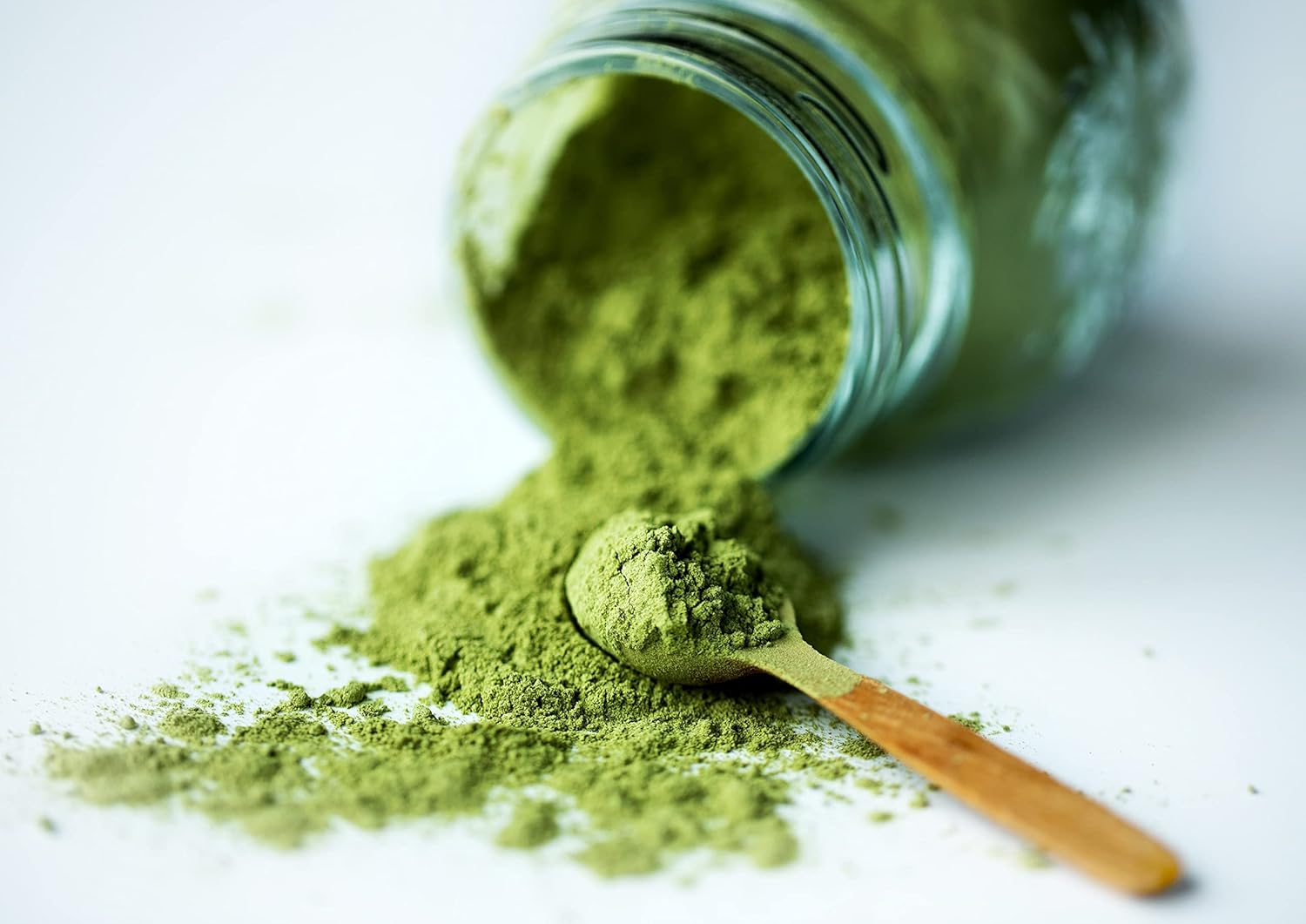 Organic SuperGreens Powder Blend - Mixed Kale, Moringa, Spirulina, Wheatgrass - 8oz - Non-GMO, Vegan, Rich in Antioxidants & Chlorophyll - Bulk Size