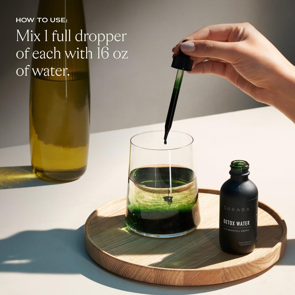 Sakara Beauty Water Drops - Liquid Chlorophyll & Trace Minerals Supplement for Detox, 60 Servings