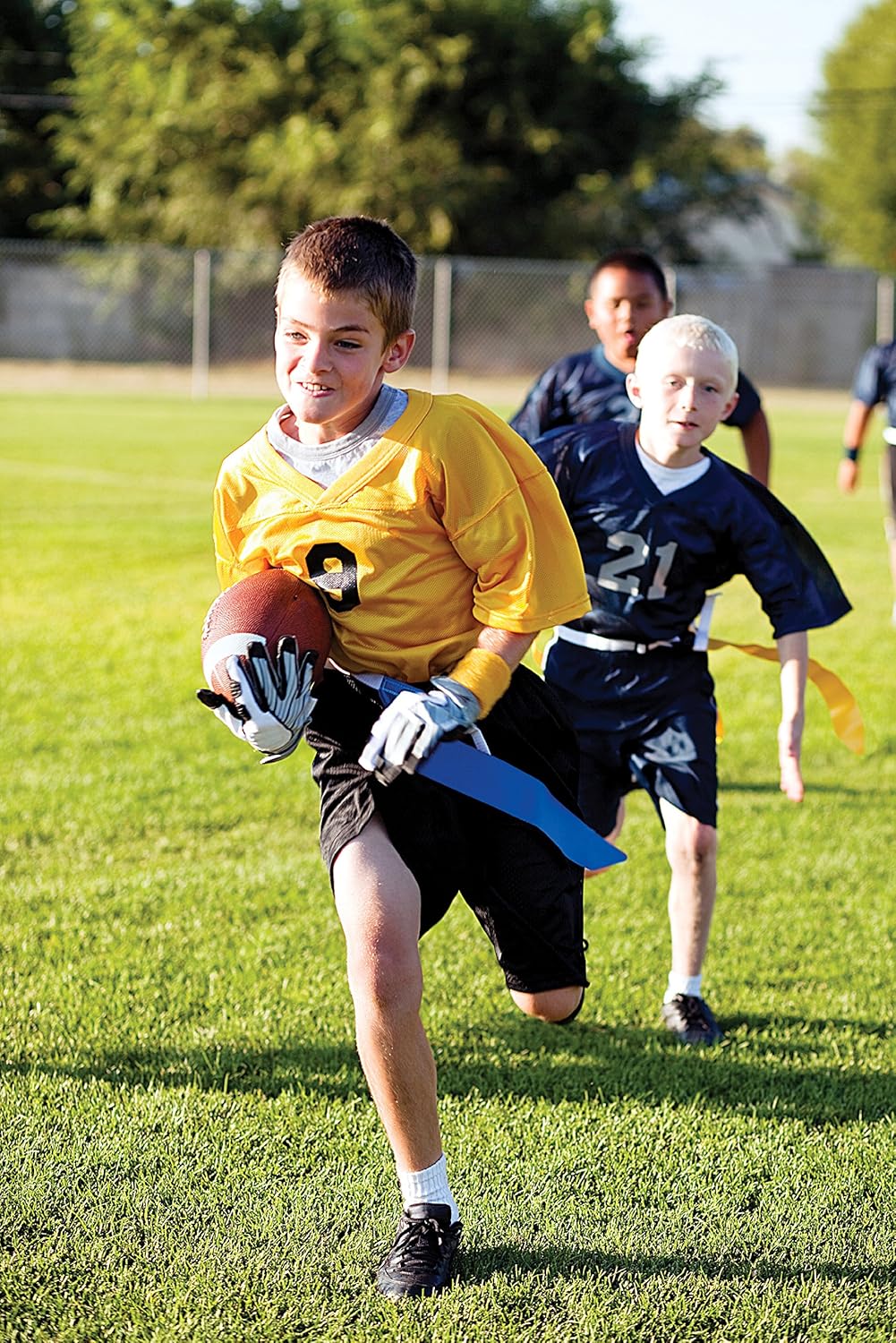 SKLZ 10 Man Flag Football Set with End Zone Pylons for Indoor & Outdoor Training