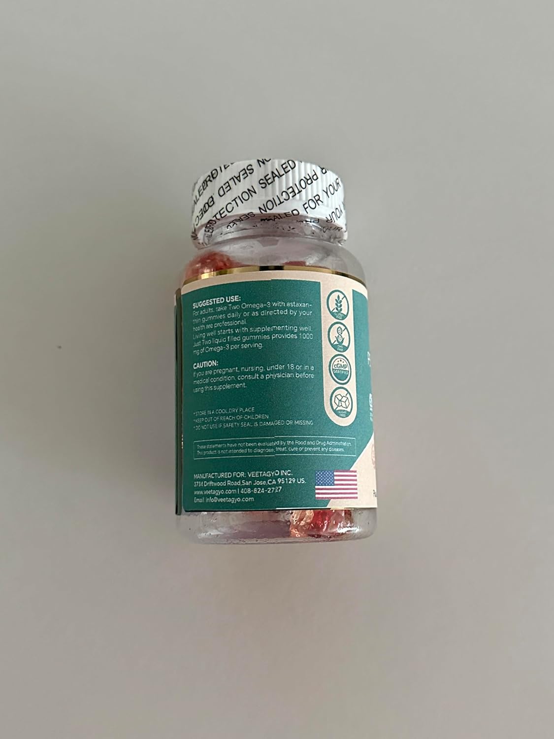 VEETAGYO Vegan Omega 3 Gummies 1200mg - Dual Layer Algae Supplement with DHA 600mg, EPA 400mg, Astaxanthin - Sugar Free - 60 Count