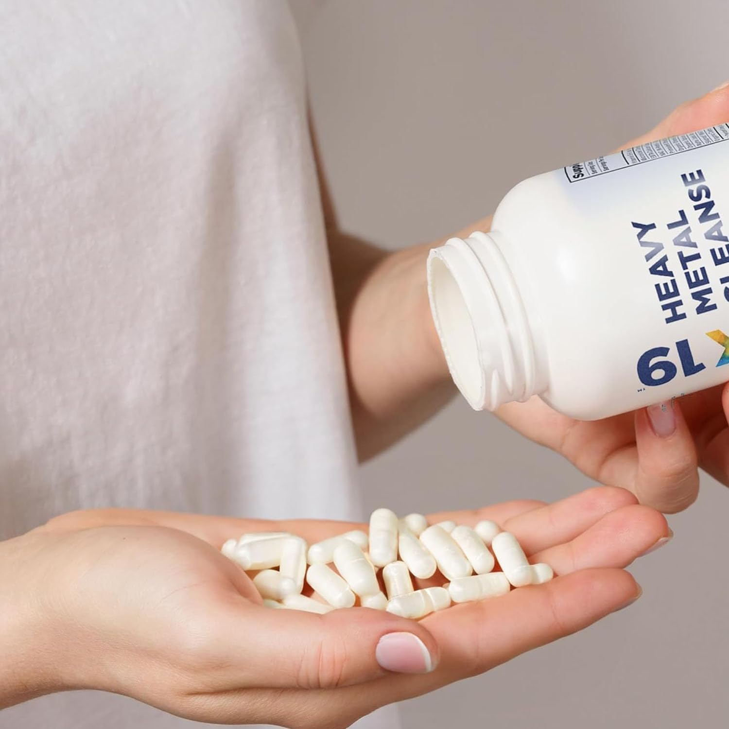 Zeolite Detox Capsules - Heavy Metal Cleanse, Natural Energy Booster, Supports Immune System and Daily Detox, Alkaline Formula for Max Absorption (60 Capsules)