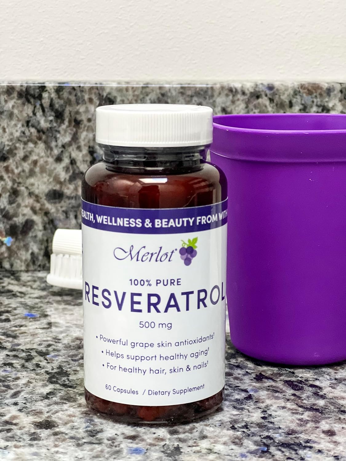 500mg Merlot Resveratrol Capsules - 60 Count - Anti-Aging Beauty Supplement - Non GMO, Gluten Free, Made in USA