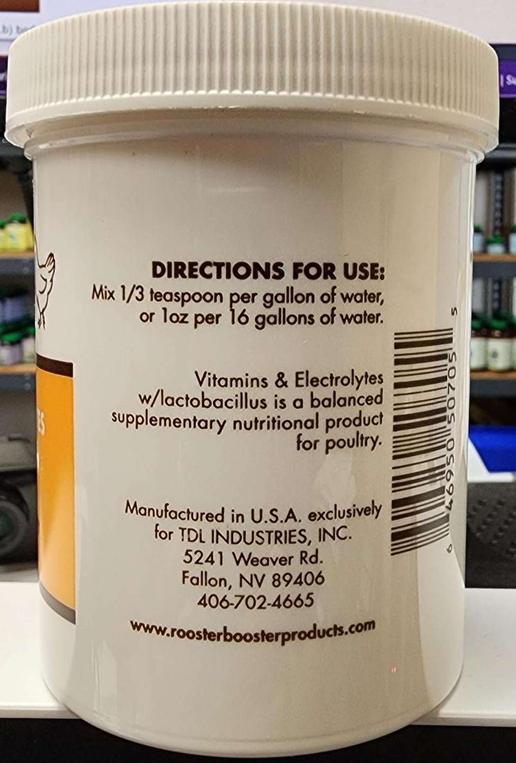 8 oz Rooster Booster Vitamins and Electrolytes with Lactobacillus - Natural Supplement for Poultry