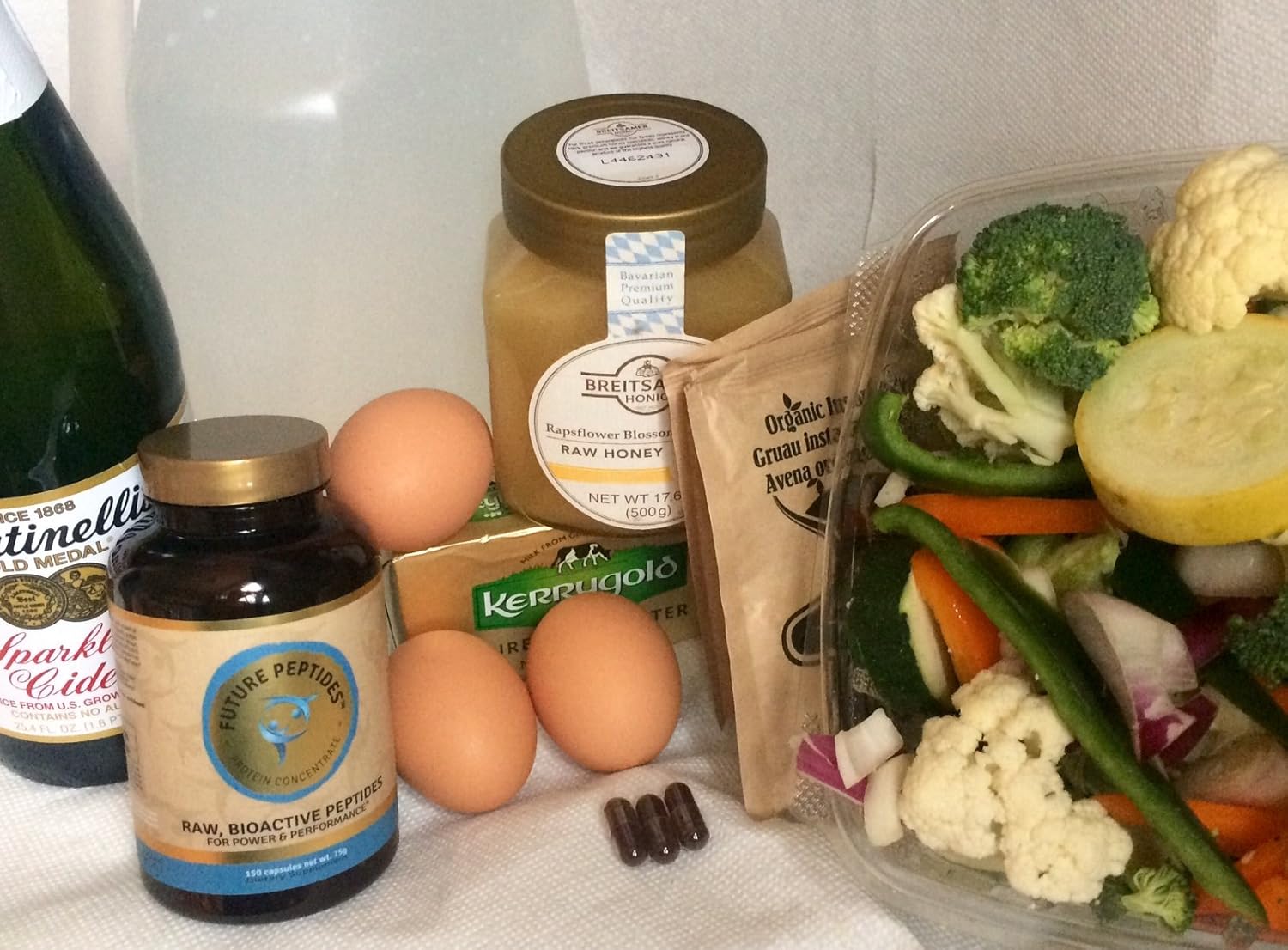 Future Peptides™ Pure Protein Capsules: Ultimate Amino Acid Raw Food Supplement for Pre & Post Workout, Ideal Whey Protein Powder Replacement, Great for Crossfit Training