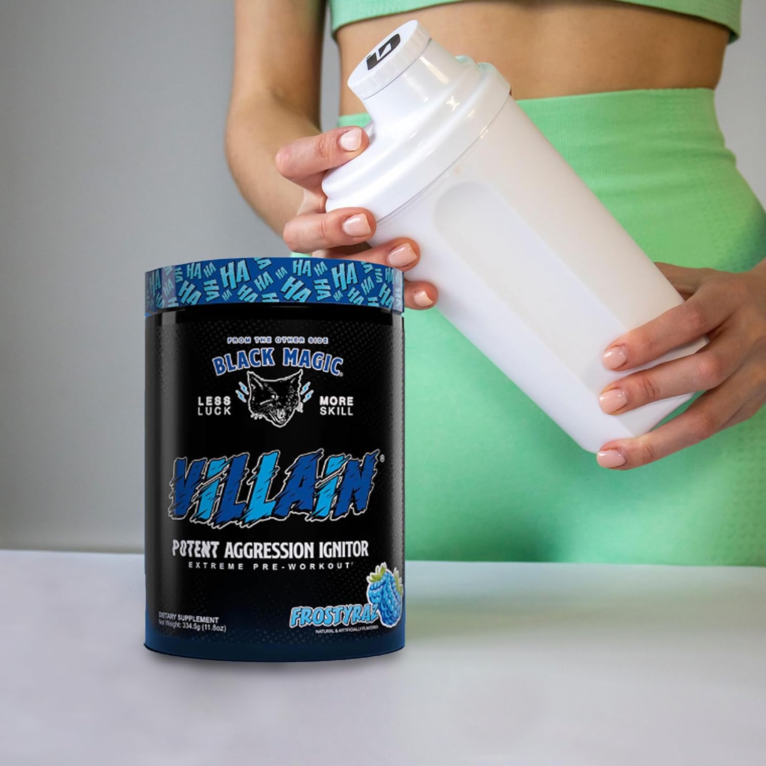 Global Nutrition Bundle for Black Magic Supply Frosty Blue Villain Pre Workout - High-Stim Nootropic with Beta-Alanine, L-Tyrosine, & Caffeine - 25 Servings + Multi-Purpose Keychain