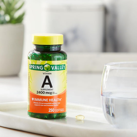 Hayvi Vitamin A Softgels - 2400 mcg, 250 Count with Bonus Portable Pill Container