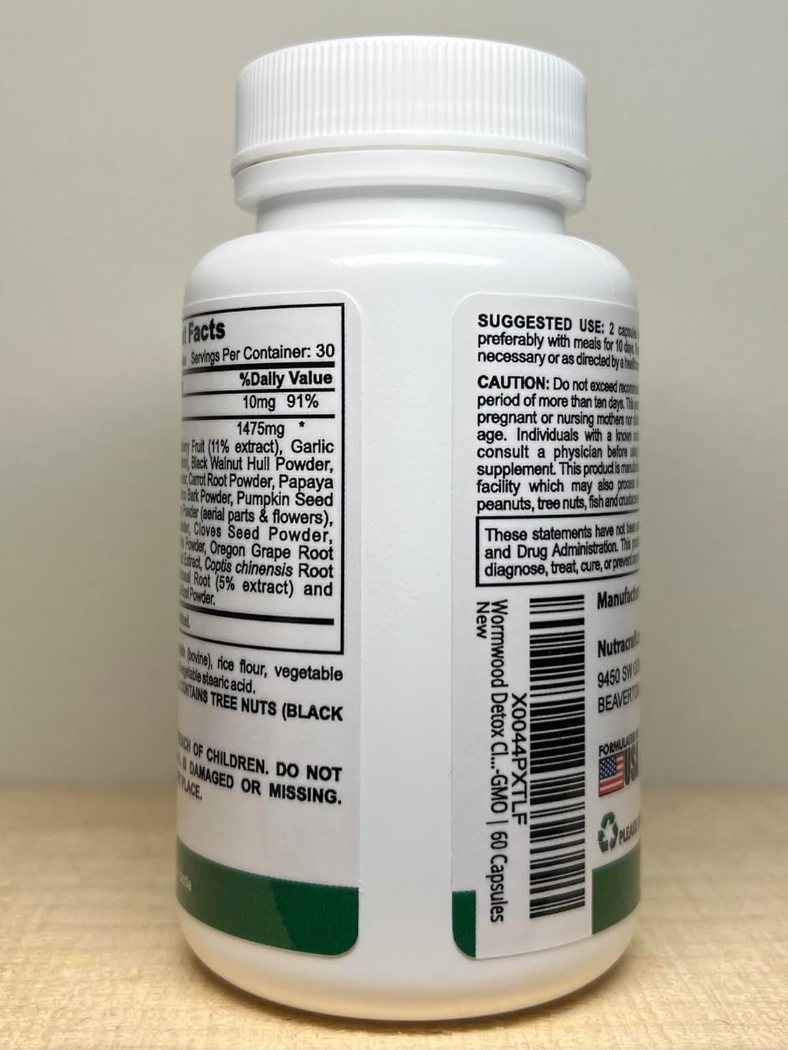 Intestinal Guard Detox Cleanse Supplement with Black Walnut, Wormwood, Clove, PAU D'Arco, Pumpkin Seed, Garlic, Zinc | 60 Capsules by Nutracraft