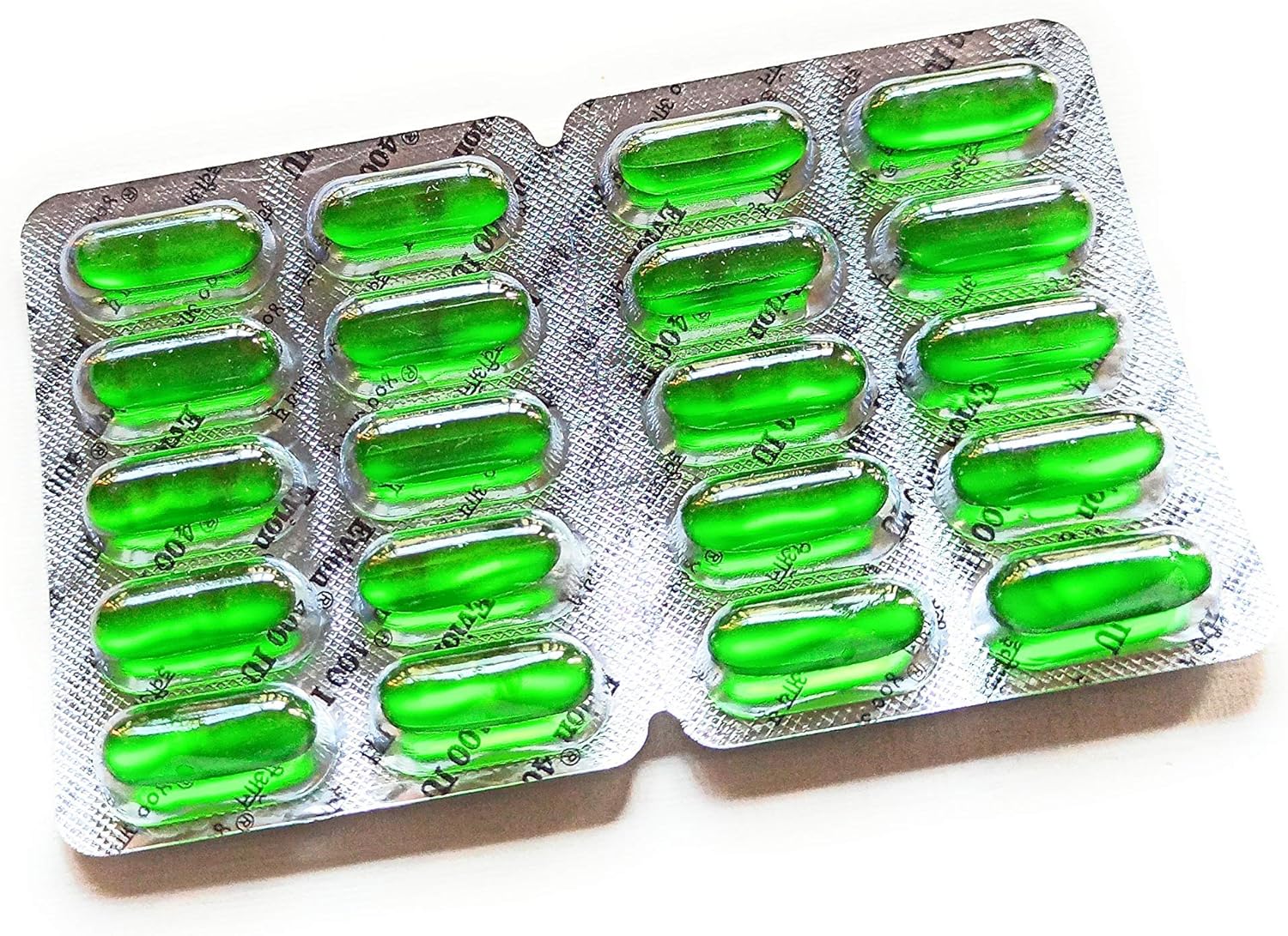 Merck Evion Vitamin E Capsules - 400mg (100 Count)
