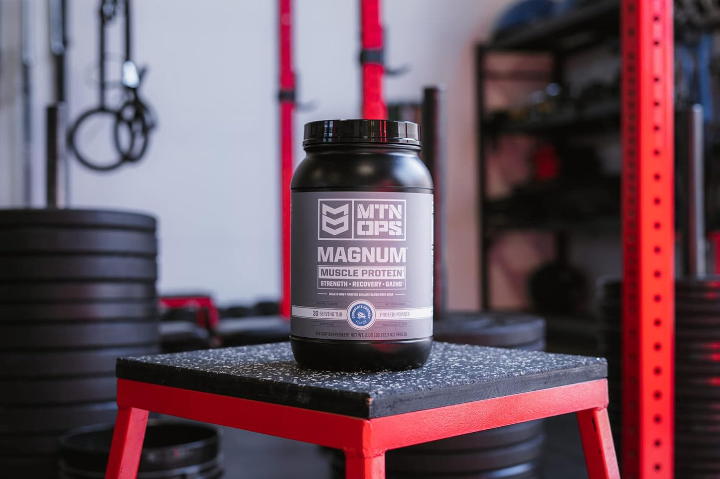 MTN OPS Magnum Strawberries & Cream Protein Powder, 23g Whey Isolate & Milk Protein, BCAAs, Zero Sugar, Gluten Free - 30 Servings