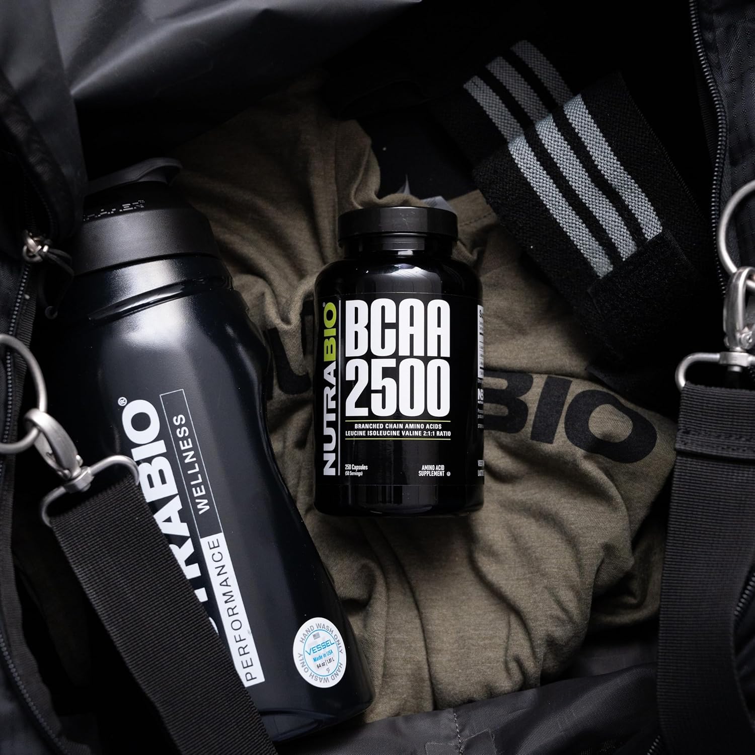 NutraBio BCAA 2500 Capsules - Supports Muscle Growth & Prevents Breakdown - Branched Chain Amino Acids for Strength & Recovery