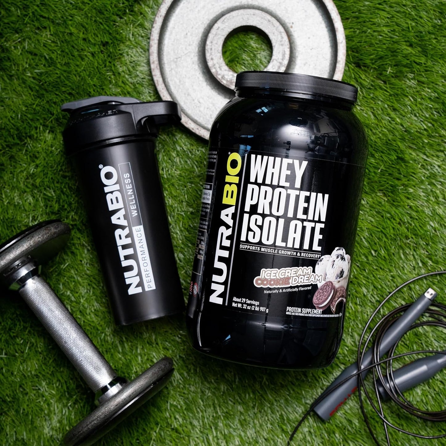 NutraBio Whey Protein Isolate Powder - Ice Cream Cookie Dream Flavor - 2 lbs - 25g Protein, Complete Amino Acid Profile - Non-GMO, Soy and Gluten Free