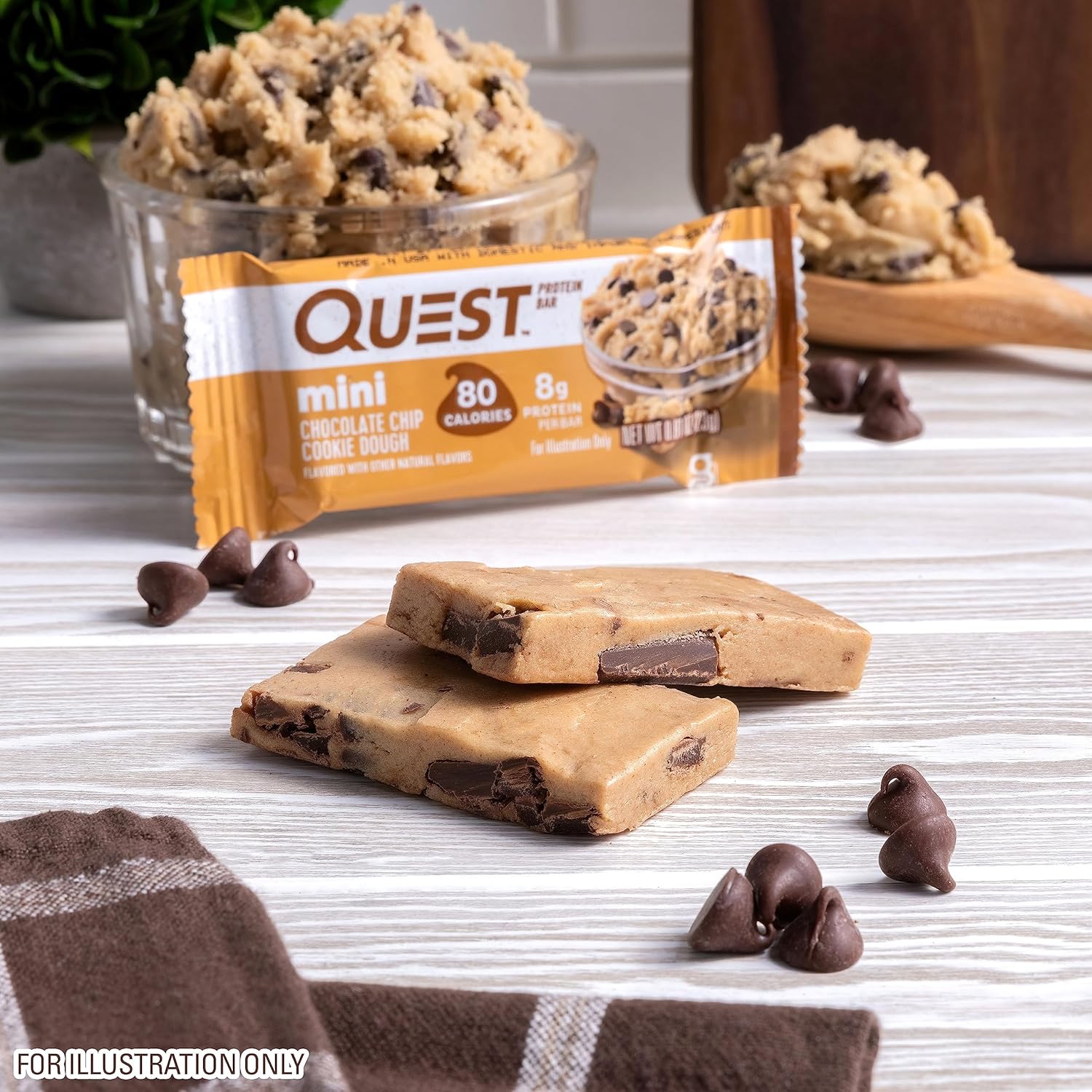 Quest Nutrition Chocolate Chip Cookie Dough Protein Bars - 14 Count, High Protein, Low Sugar, Low Net Carbs, Gluten-Free