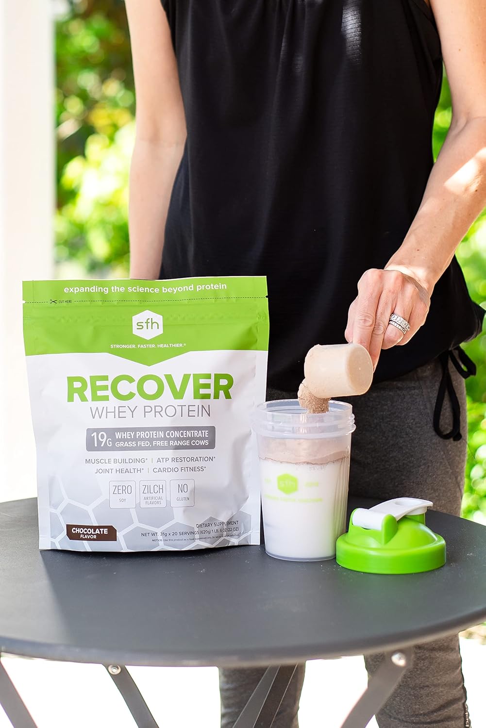 SFH Pre and Post Workout Bundle - Push Fruit Punch & Recover Chocolate Powder