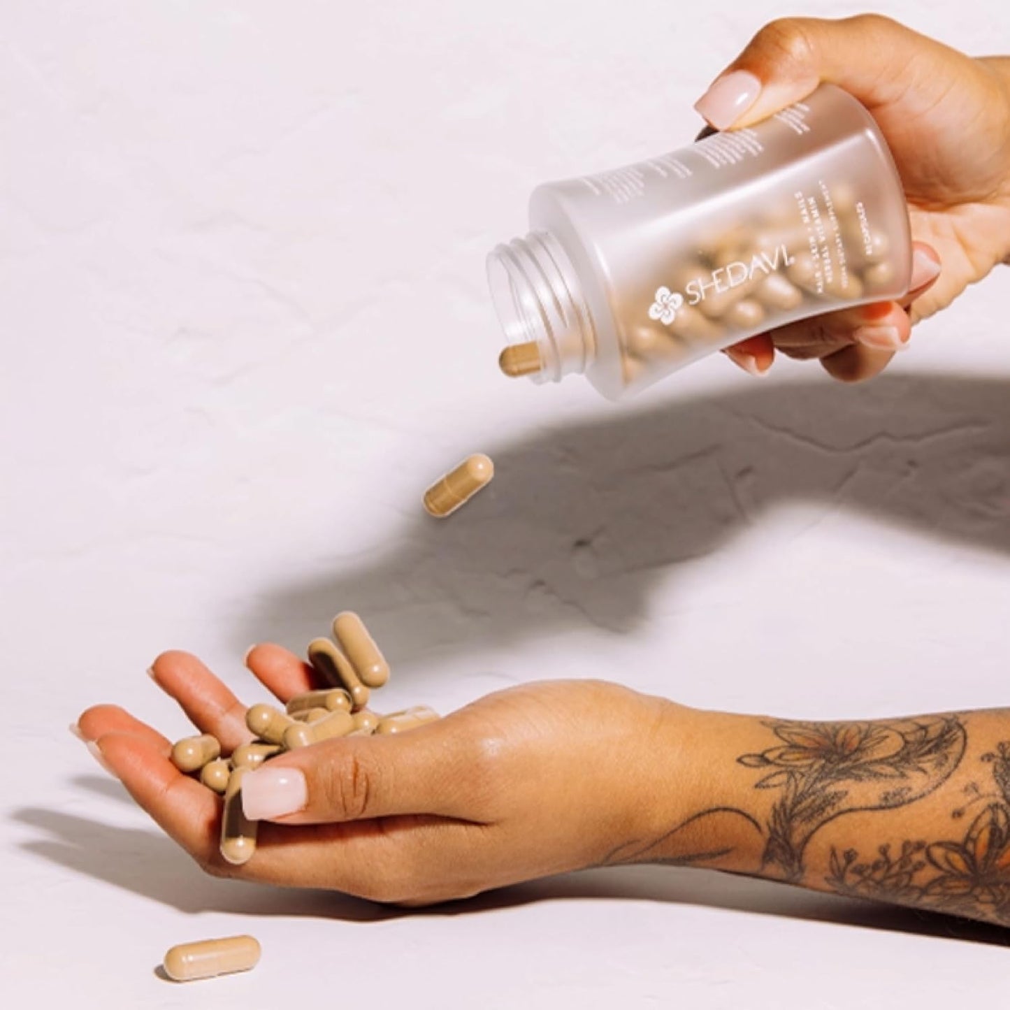 Shedavi Iconic Natural Hair Vitamins - Fast Hair Growth Supplement for Thicker, Stronger Hair - Vegan Formula for Hair Loss - Non-GMO Hair Care (60 Capsules)