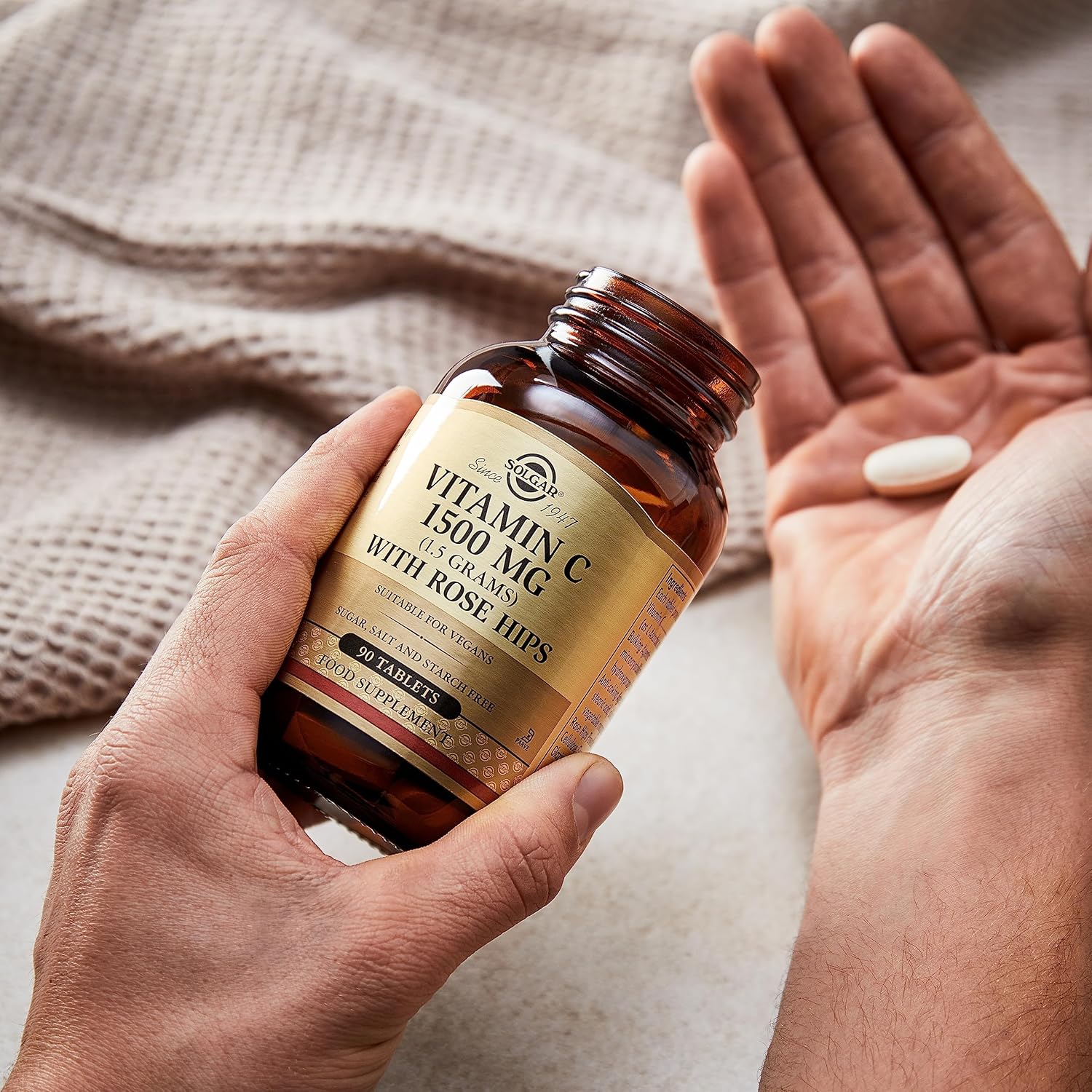 Solgar Vitamin C 1500mg Tablets with Rose Hips - Antioxidant & Immune Support - Non-GMO, Vegan, Gluten Free - 90 Servings