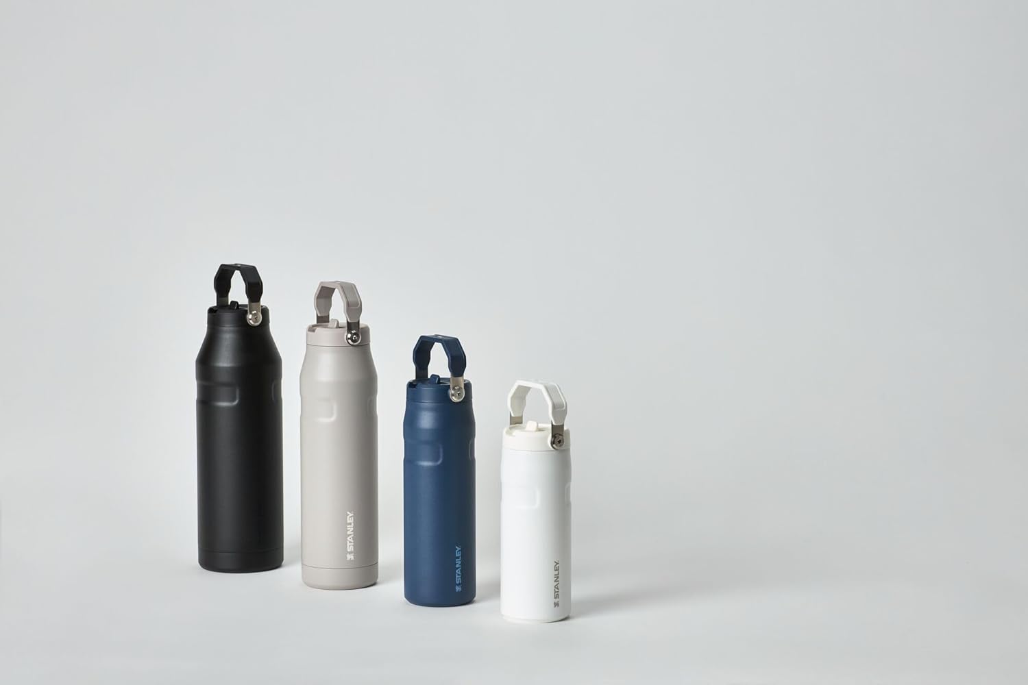Stanley IceFlow Flip Straw 2.0 Water Bottle 24 OZ | Insulated Stainless Steel with Built-In Straw | Leak-Resistant Navy Bottle