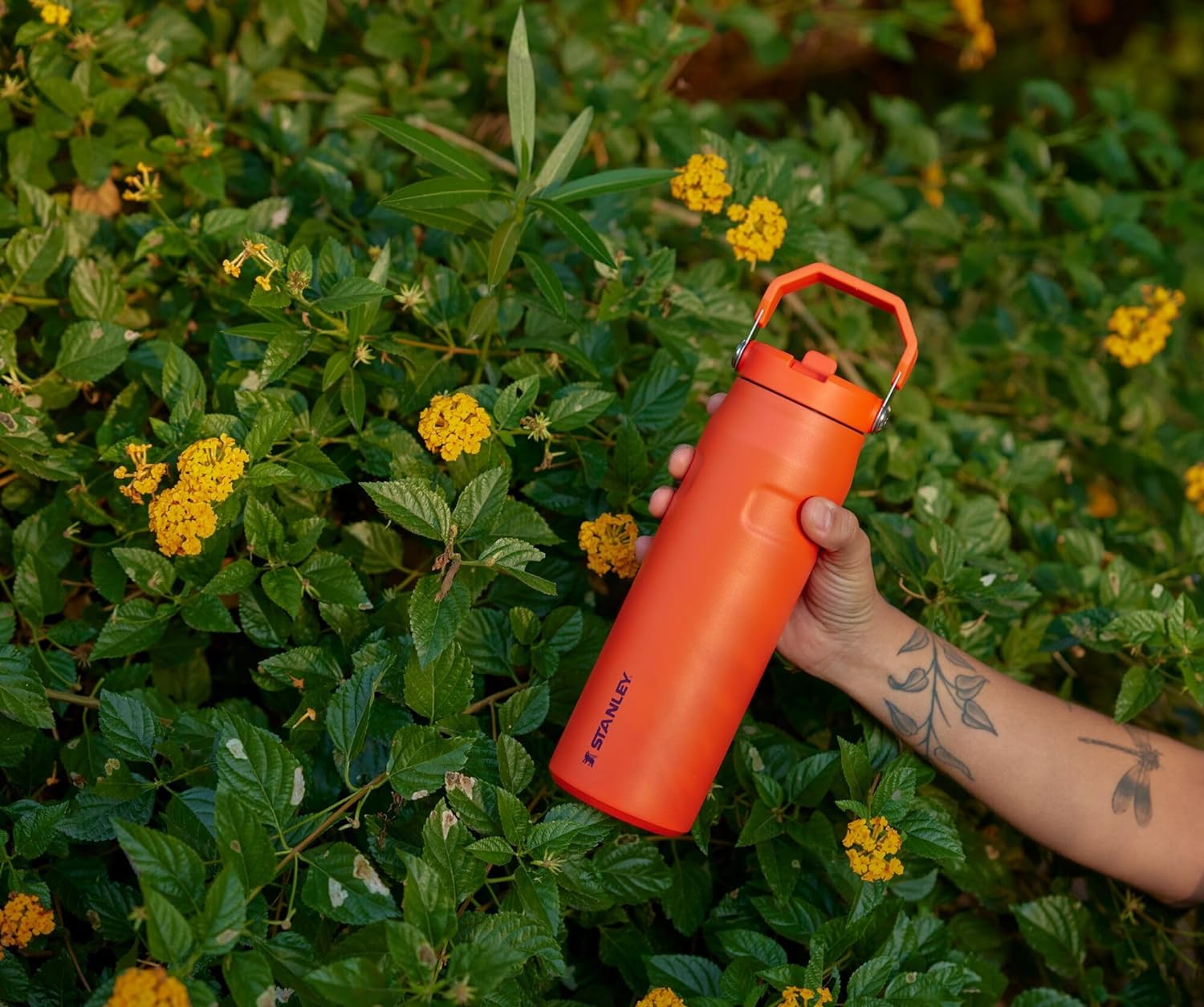 Stanley IceFlow Flip Straw 2.0 Water Bottle 24 OZ | Insulated Stainless Steel with Built-In Straw | Leak-Resistant Navy Bottle